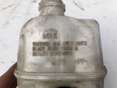 Бачок ГТЦ Dodge Ram 1500 / 2500 / 3500 2002-2019 68054878AA