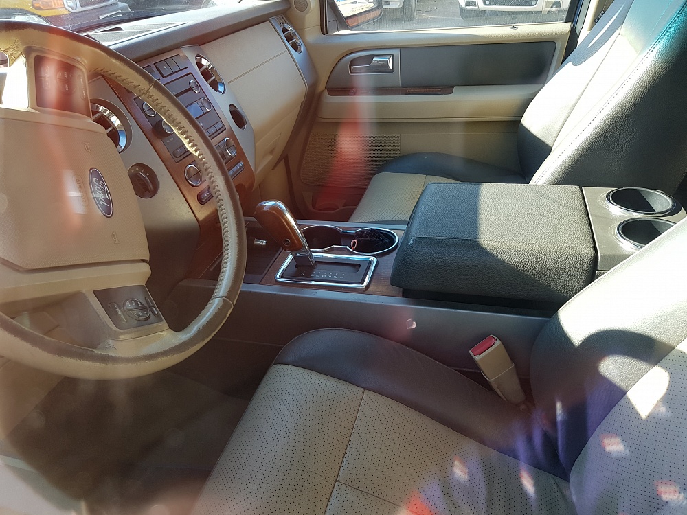 В разборе Ford Expedition 2007г. 5.4L