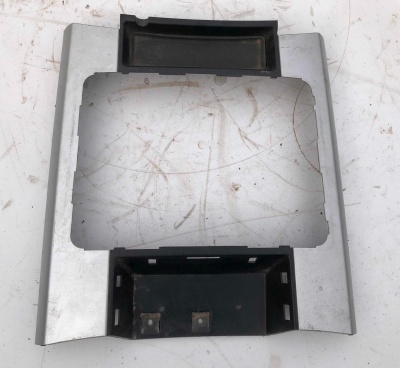 Накладка центральной консоли Dodge Ram 1500 / 3500 2012 1HS042X9AF