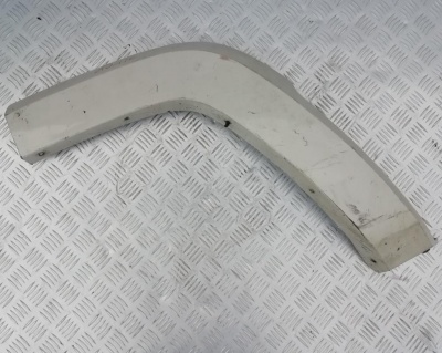 Накладка заднего крыла левого Jeep Commander 2005-2010; 5JP91TZZAD