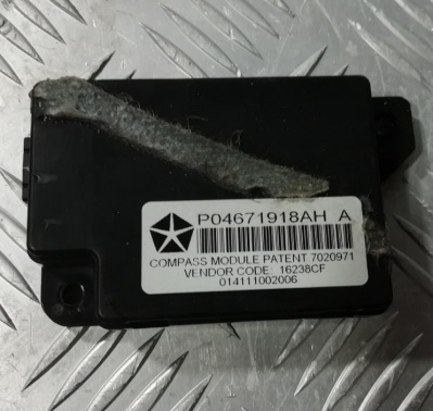 Блок управления навигацией Jeep Grand Cherokee 2010-2017 04671918AH