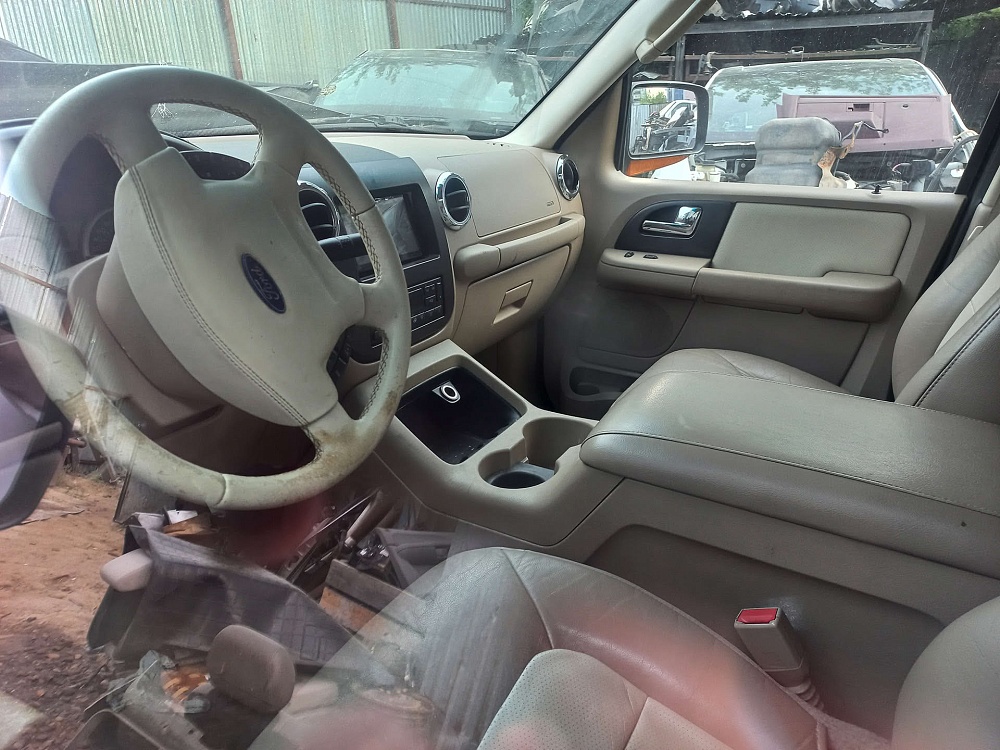 В разборе Ford Expedition 5.4L 2005г