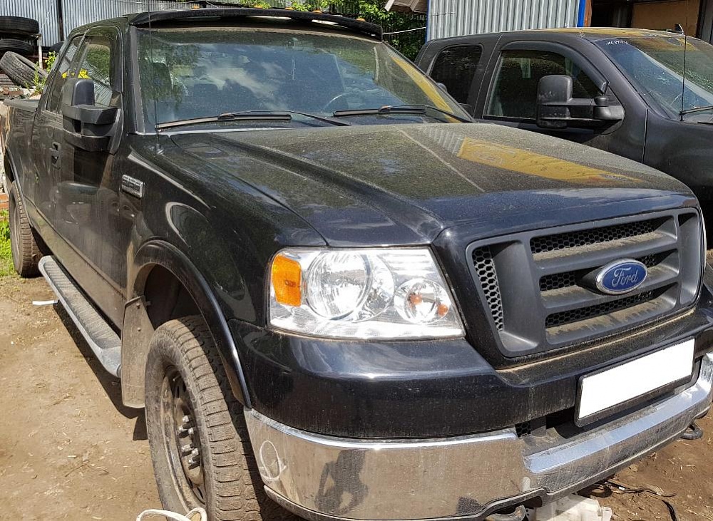 В разборе Ford F150 2004-2008г