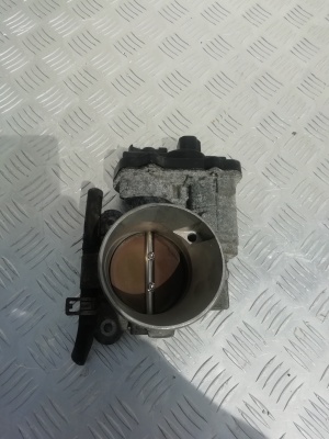 Дроссельная заслонка (6.0L) Cadillac Escalade 2001-2006 1257080