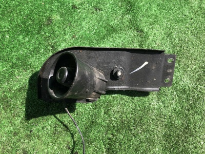 Планка телевизора Hummer H2 2004-2009 15069633