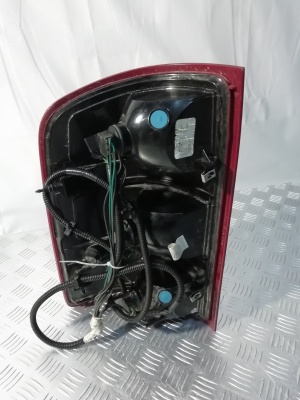 Фонарь задний правый GMC Sierra 2007-2013; 15206402; 25906847; 25958487