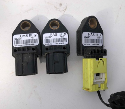 Датчик Air Bag Dodge Ram 1500 2009-2017 68056160AA