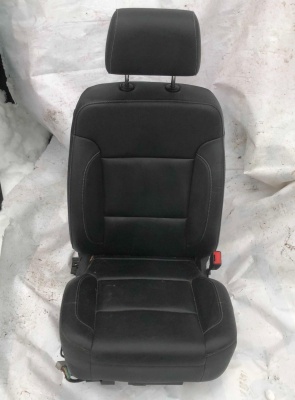 Сиденье пассажирское Chevrolet Tahoe 2015-2020 48647945