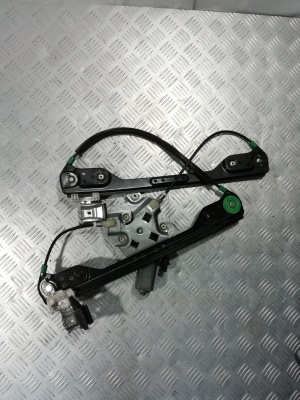 Стеклоподъемник передний правый Chrysler 300C 2004-2011 5065470AD; 5065470AE; 5065470AC