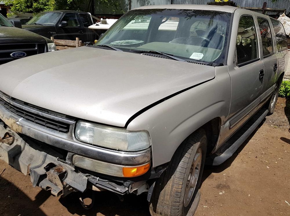 В разборе Chevrolet Suburban 2004г. 6.0L 