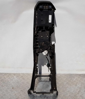 Центральная консоль Chevrolet Camaro 2009-2015 22888245