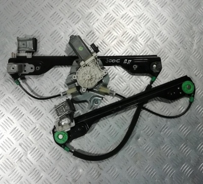 Стеклоподъемник передний правый Chrysler 300C 2004-2011 5065470AD; 5065470AE; 5065470AC
