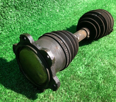 Привод передний левый Hummer H2 2003-2014 20875738 ; 15868120 ; 26069242