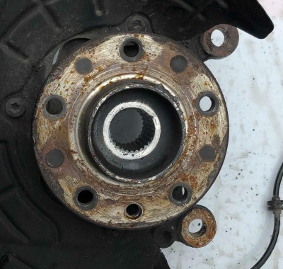 Ступица передняя Jeep Renegade 2015-2021 68246453AA