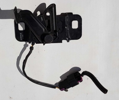 Замок капота Chevrolet Camaro 2009-2015 22787038
