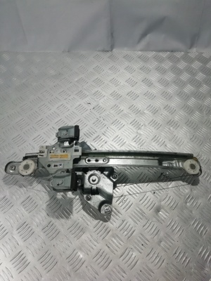 Стеклоподъемник задний правый Cadillac SRX 2009-2016 22847912